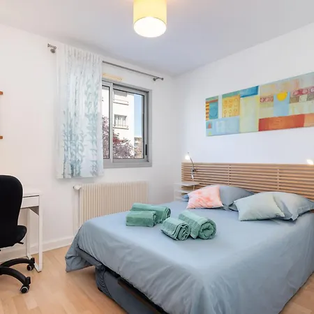 L'azalee - 106m2 Avec Balcons & Parking - Proche Hopitaux & Metro *